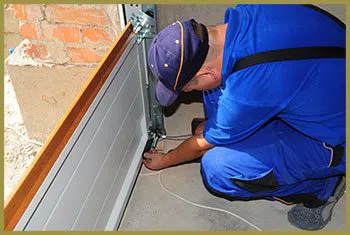 Security Garage Door Repairs Jamaica, NY 347-875-3028 - repairs-gr-33m