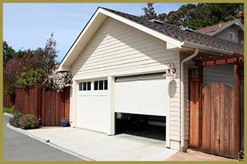 Security Garage Door Repairs Jamaica, NY 347-875-3028 - serv-sid-res-gr-33m